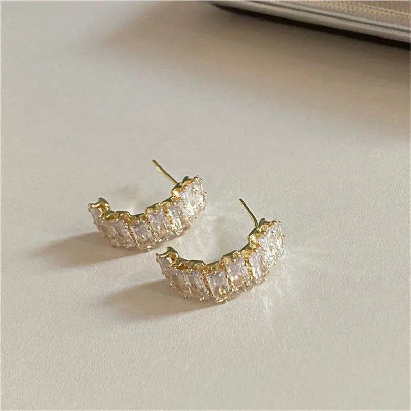 The Lilliputian stud earrings