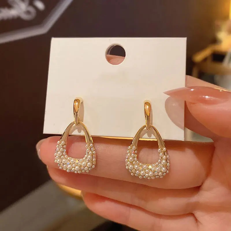 The Lilliputian stud earrings